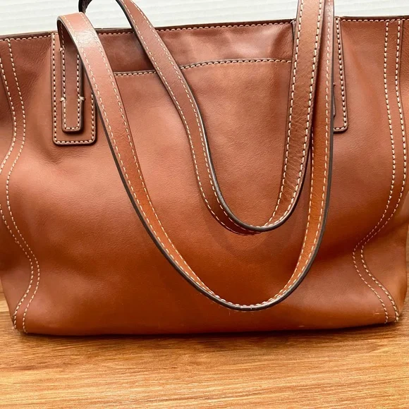 Fossil brown leather tote - Picture 2 of 7
